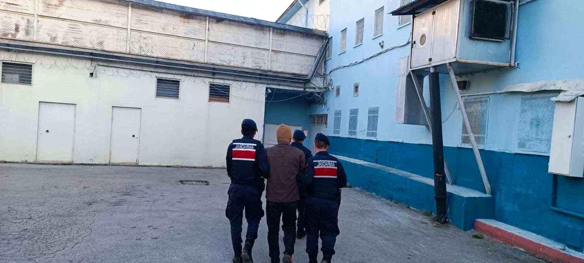 Kastamonu\'da Jandarma Operasyonu: 9 Tutuklama