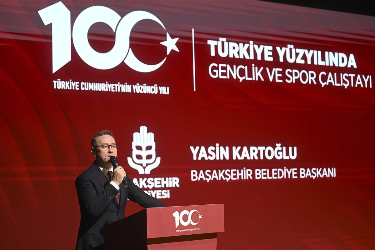 Türkiye Yüzyılında Gençlik ve Spor Çalıştayı İstanbul\'da Başladı