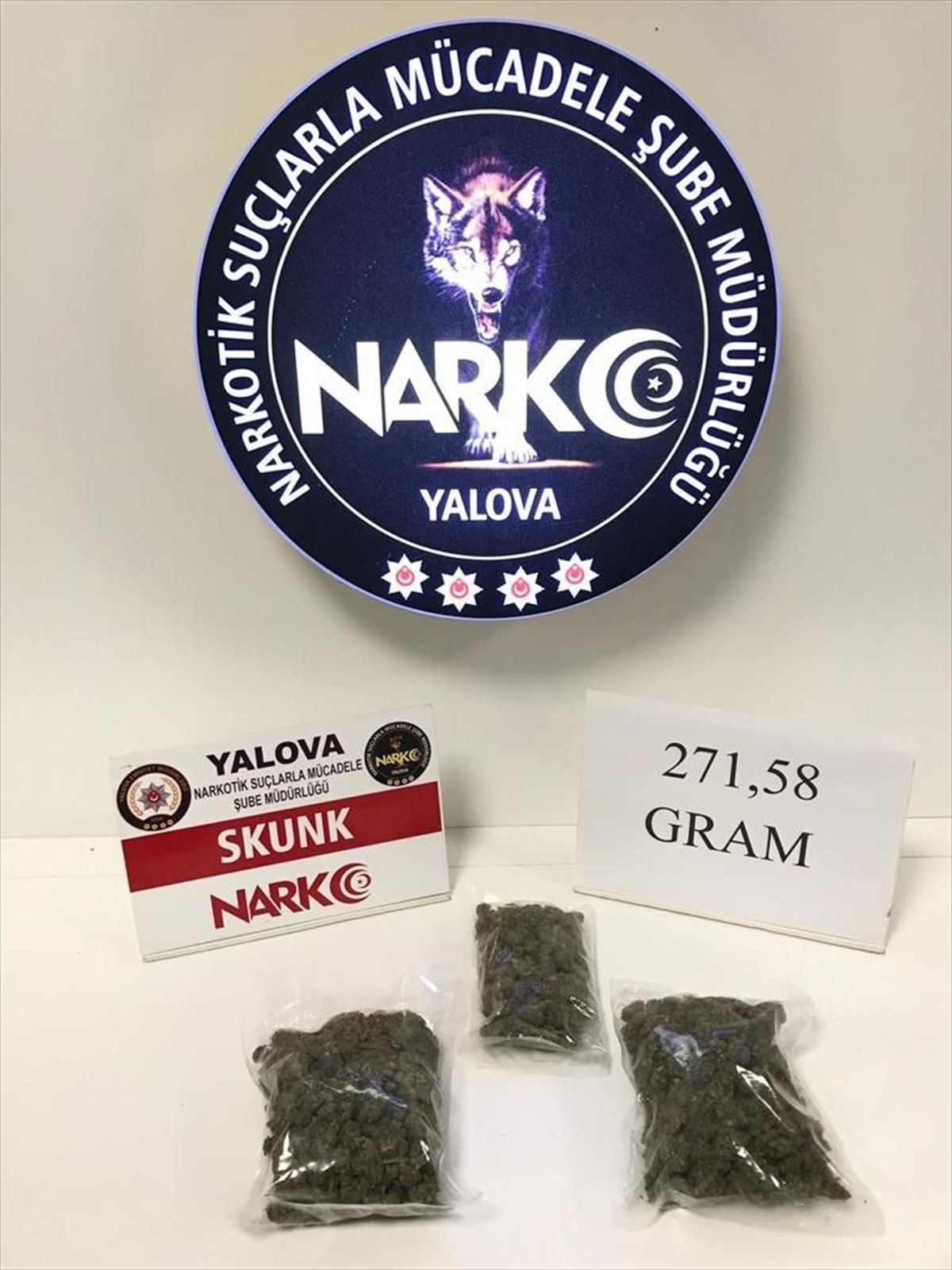 Yalova\'da Uyuşturucu Operasyonu: 2 Kişi Gözaltına Alındı
