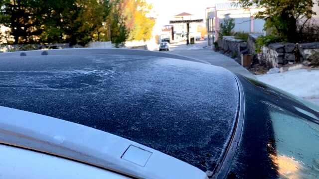 Yurdun bir yanı baharı yaşarken Ardahan'ın Göle ilçesinde sıcaklık eksi 7,4 dereceye düştü Yurdun bir yanı baharı yaşarken Ardahan'ın Göle ilçesinde sıcaklık eksi 7,4 dereceye düştü