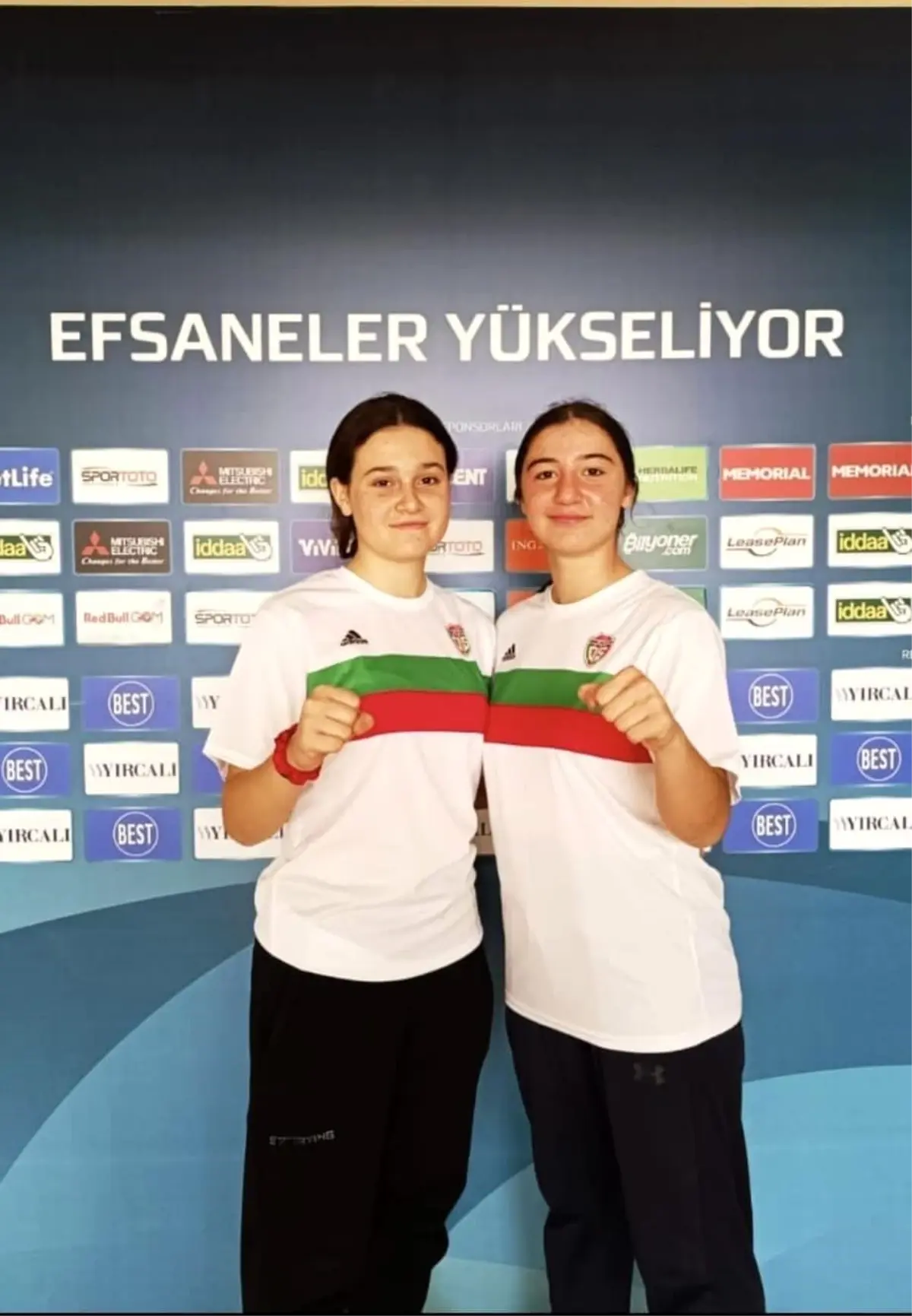 1308 Osmaneli Belediye Spor Karate Takımından Milli Takıma Seçilen Sporcular