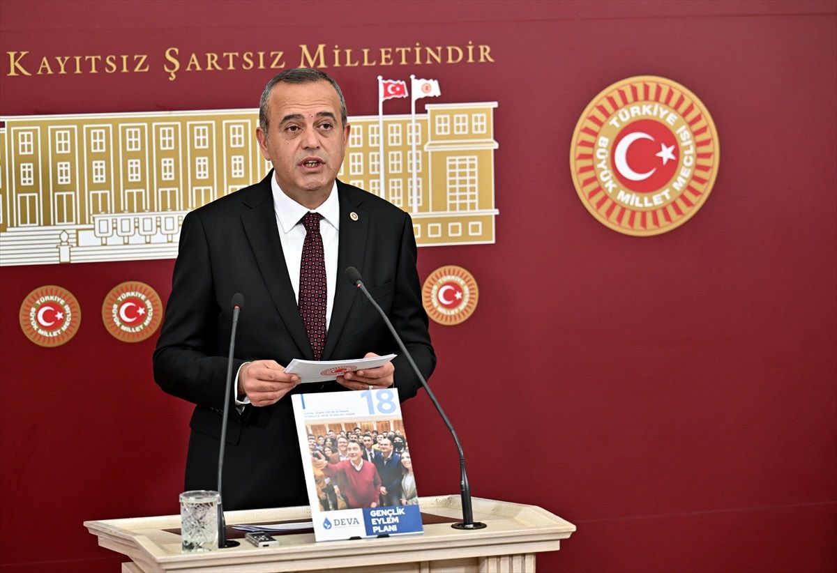 DEVA Partisi Milletvekili Gençlerin Burs ve Yurt Yetersizliklerine Dikkat Çekti