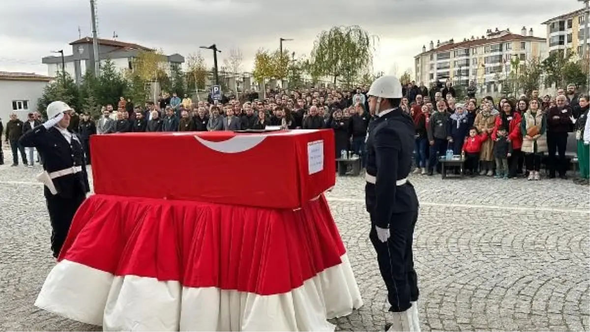 Kütahya\'da Spordan Dönen Polis Memuru Kalp Krizi Geçirerek Hayatını Kaybetti