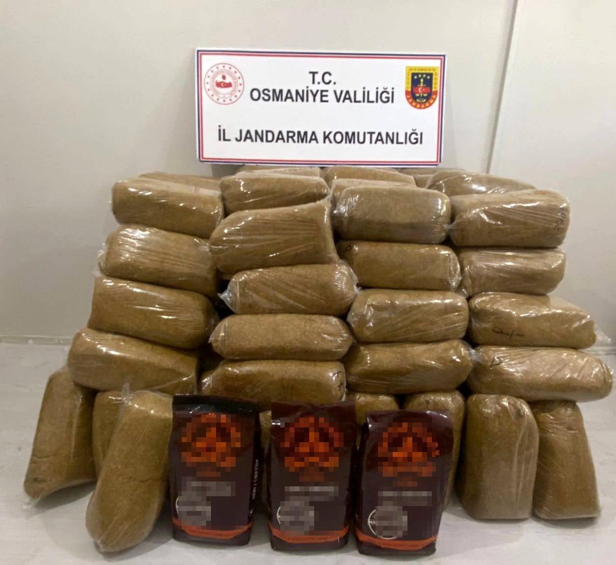 Osmaniye\'de 750 kilogram bandrolsüz tütün ele geçirildi