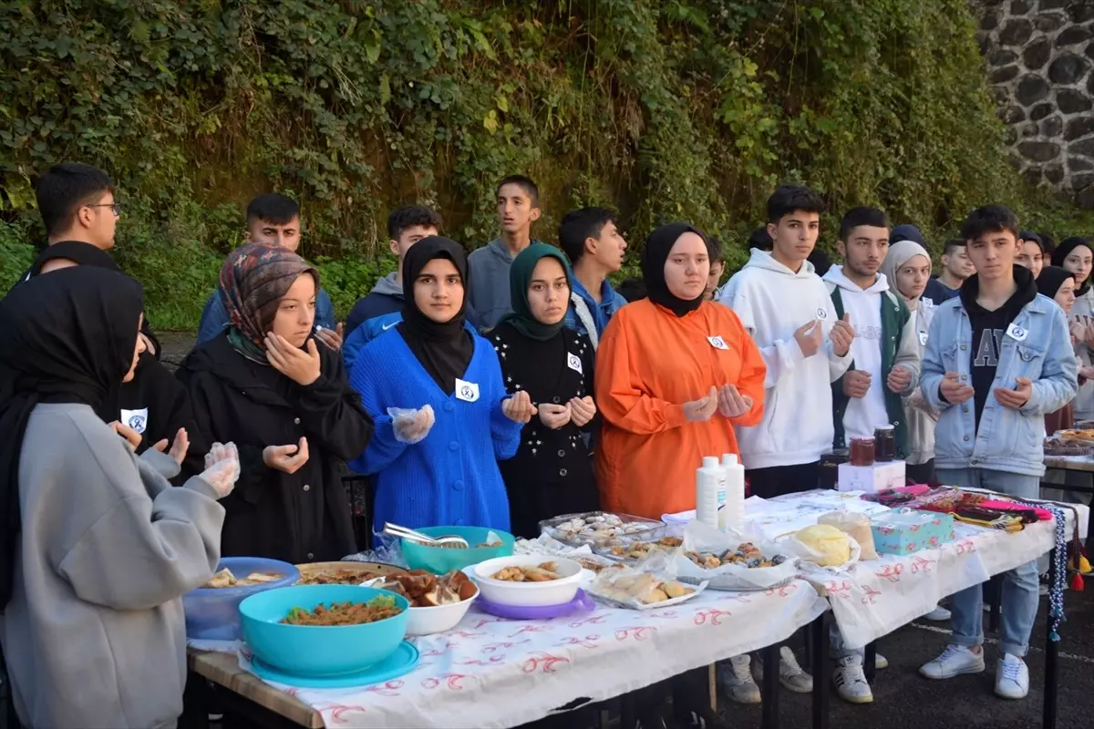 Şalpazarı İlçesinde Filistin\'e Destek Kermesi Düzenlendi