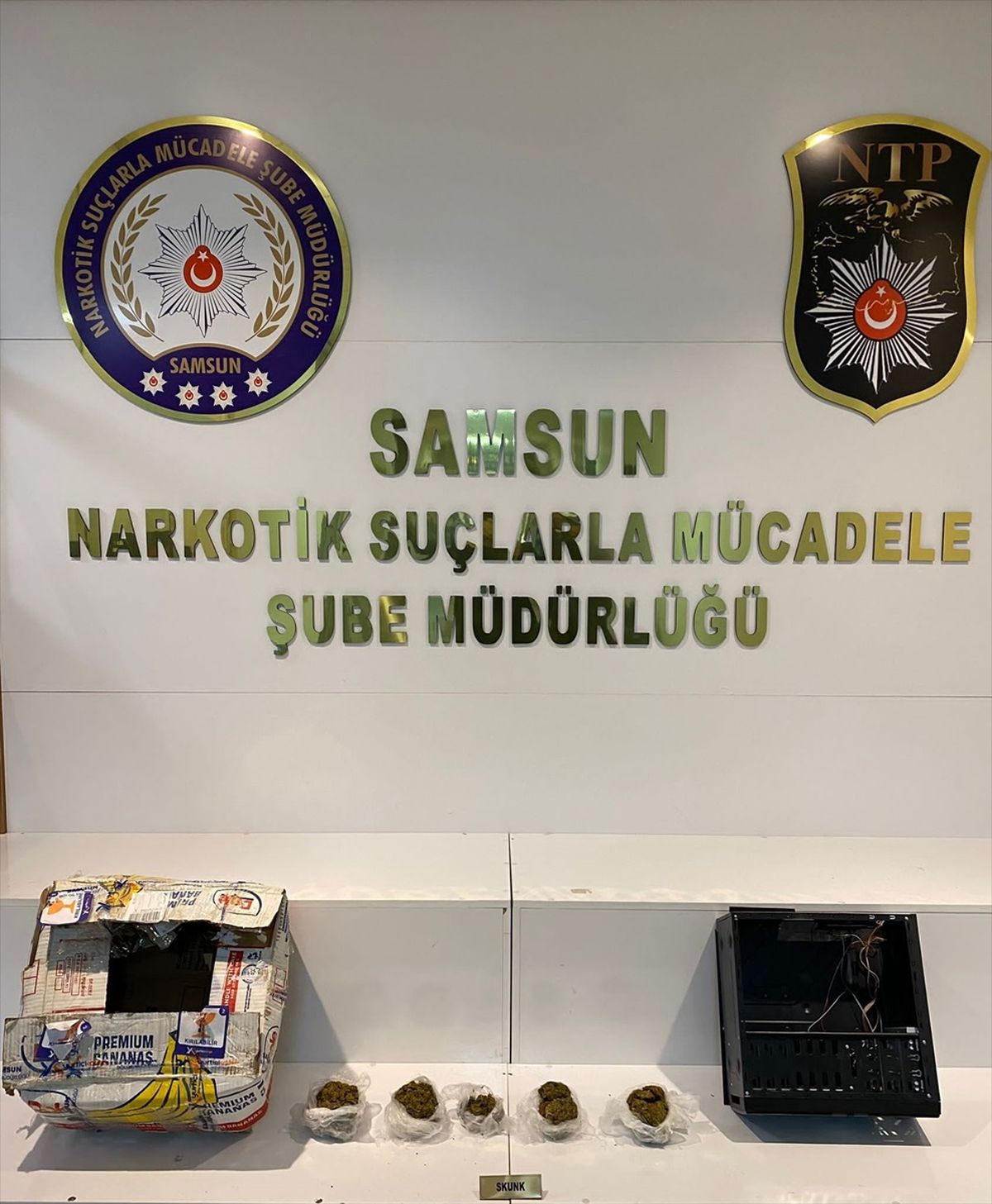 Samsun\'da uyuşturucu operasyonunda 28 zanlı gözaltına alındı