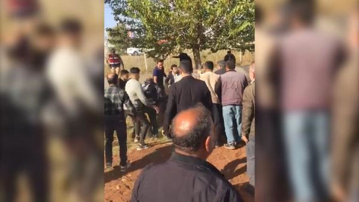 Şanlıurfa'da Tarım Arazisine TIR Garajı Yapılması Tartışması