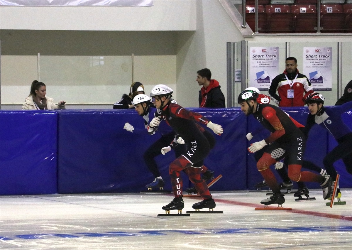 Short Track Türkiye Federasyon Kupası Erzurum\'da başladı