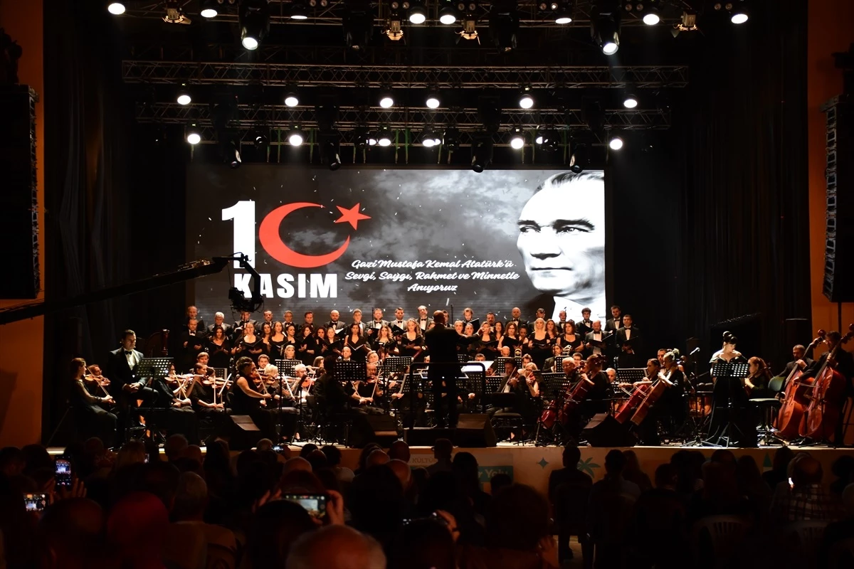Antalya Kültür Yolu Festivali\'nde Atatürk\'ü Anma Konseri