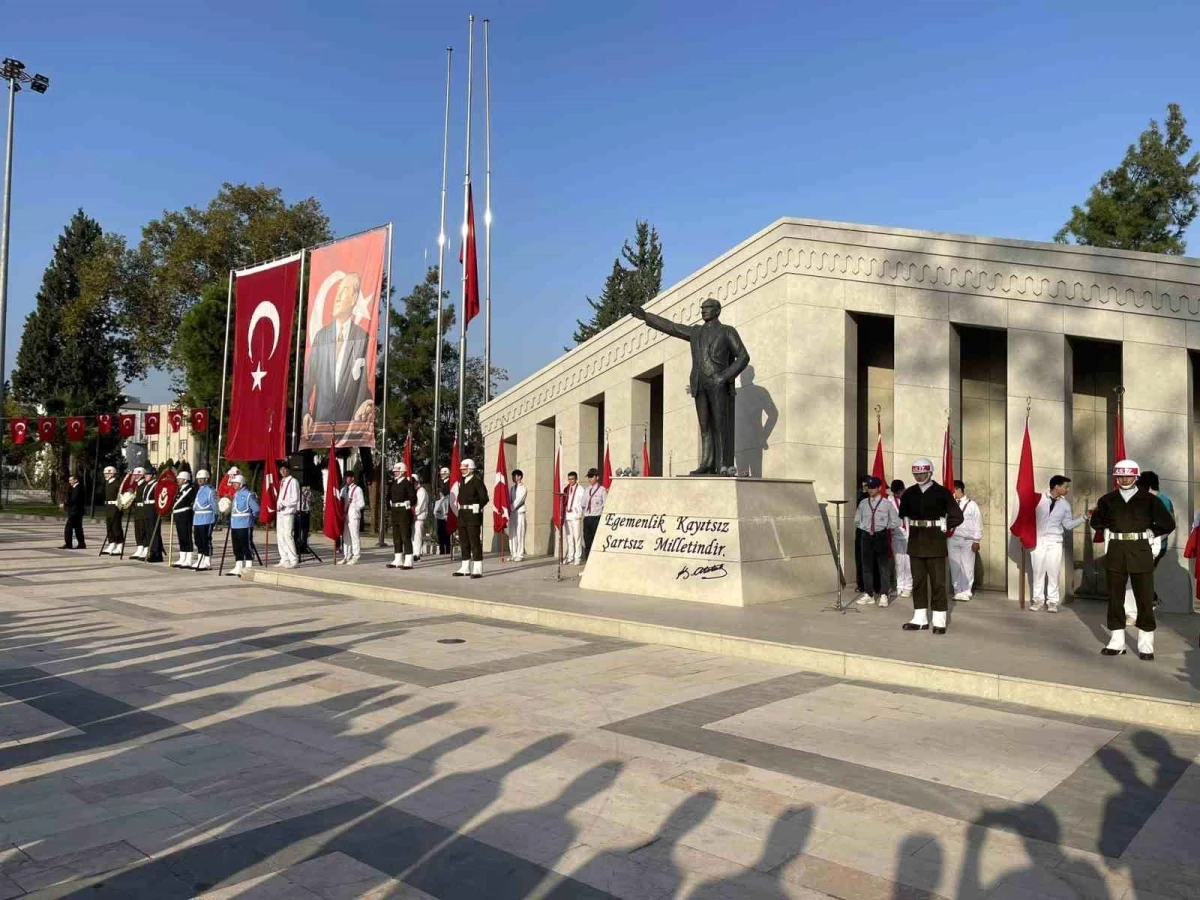 Atatürk, vefatının 85. yıl dönümünde Osmaniye\'de anıldı