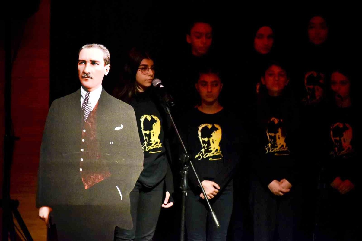 Gazi Mustafa Kemal Atatürk\'ün Vefatının 85. Yılı Gümüşhane\'de Anıldı