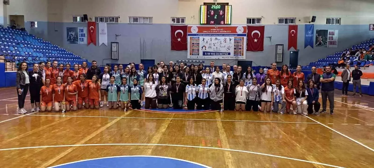 Aydın\'ın hentbol şampiyonları belli oldu