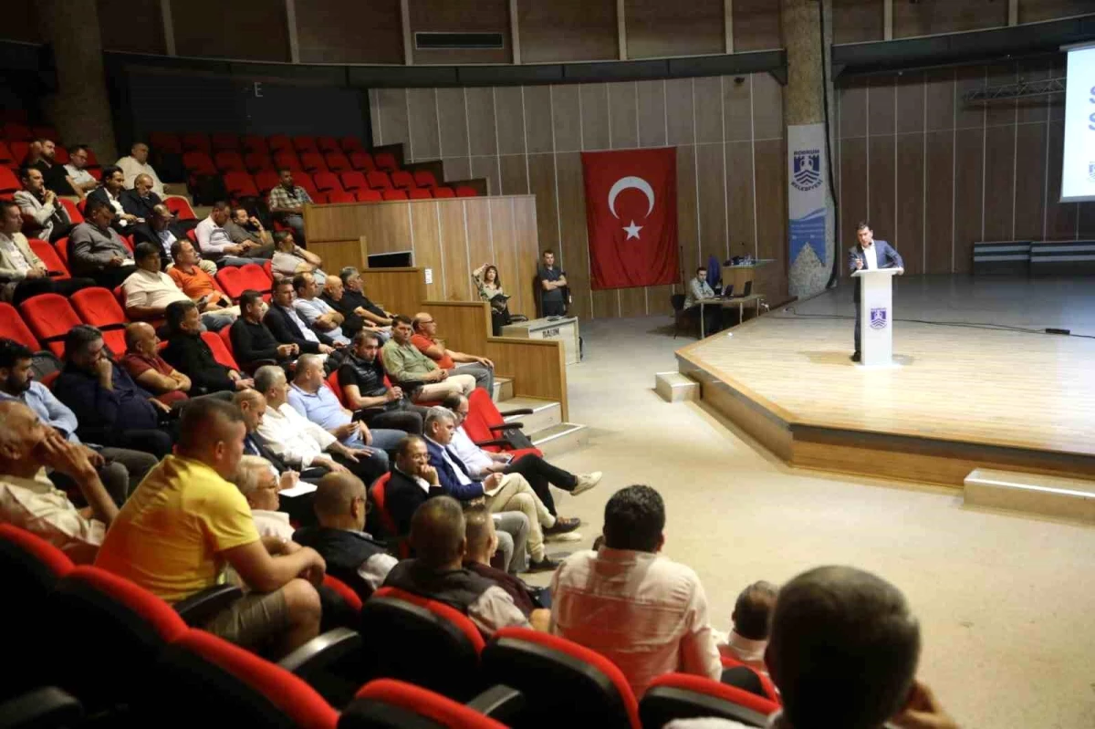 Bodrum Belediye Başkanı Ahmet Aras, Mahalle Muhtarlarıyla Su Sorunu Toplantısı Gerçekleştirdi