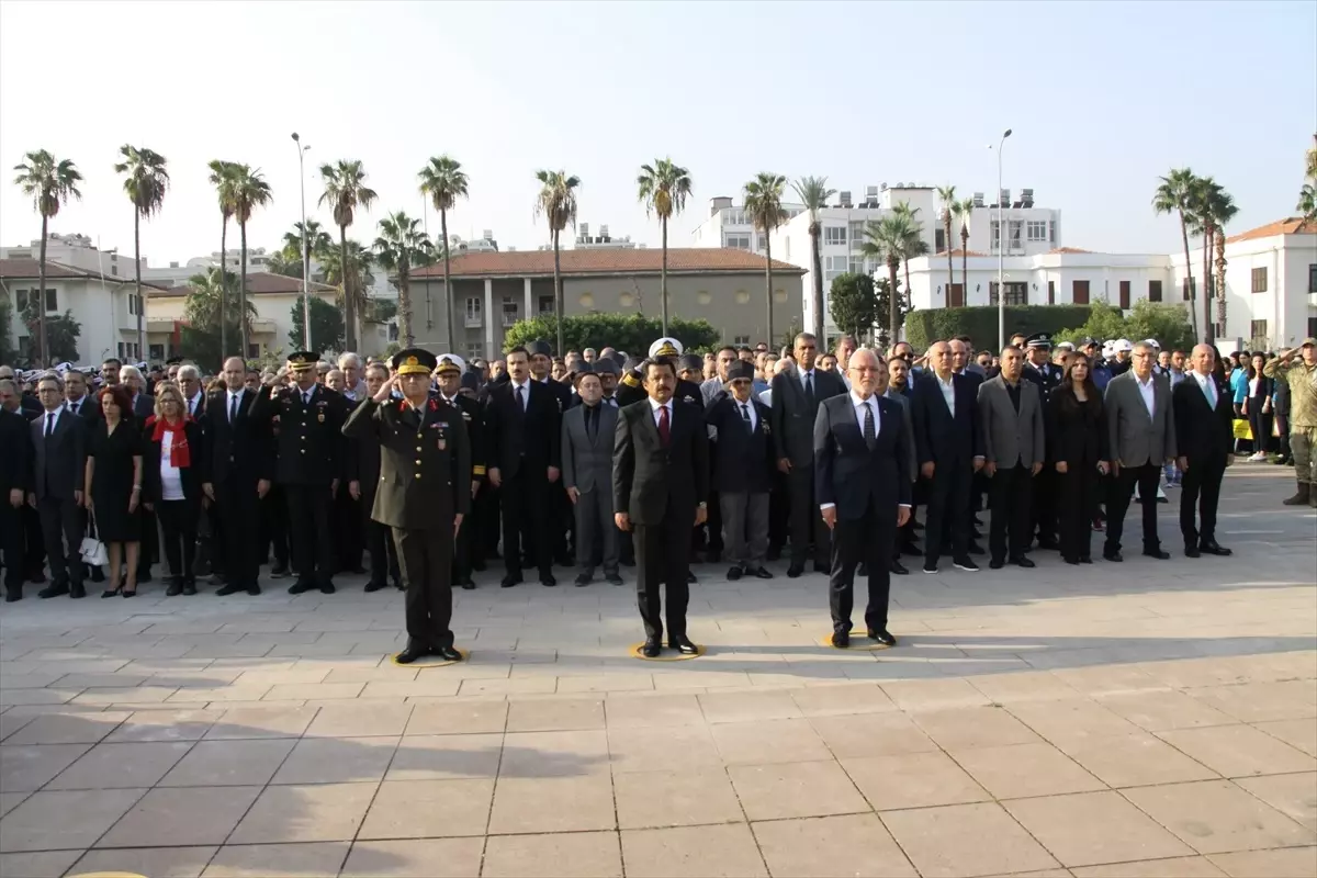 Atatürk\'ün Ölüm Yıl Dönümü Hatay\'da Törenlerle Anıldı