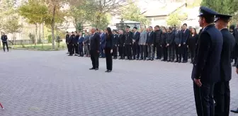 Atatürk'ün Ölüm Yıl Dönümü Özvatan'da Törenle Anıldı
