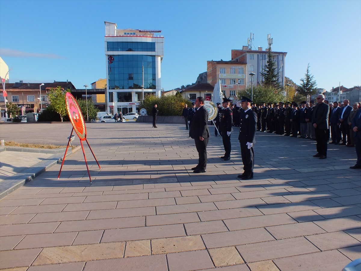 Atatürk\'ün ölüm yıl dönümü Turhal\'da anıldı