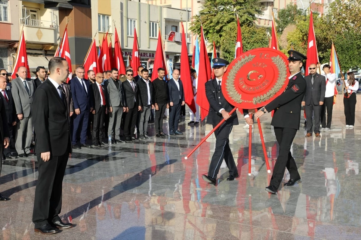 Atatürk\'ün ölüm yıl dönümü Nizip\'te anıldı