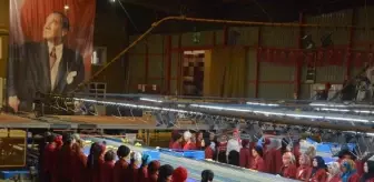 Atatürk'ün Ölüm Yıl Dönümünde Türkiye'de Saygı Duruşu