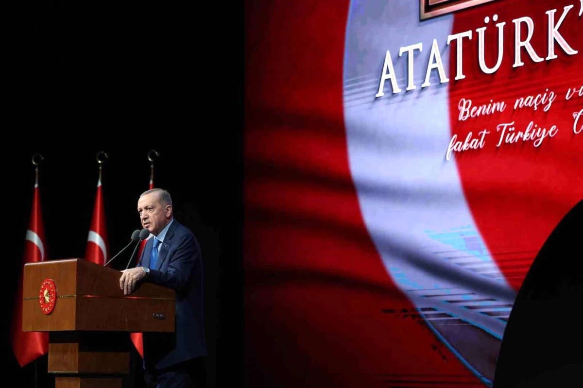 Cumhurbaşkanı Erdoğan: "Gazi Mustafa Kemal\'in vasiyeti olan, ülkemizi muasır medeniyet seviyesinin üzerine çıkarma mücadelesini, Milli Mücadele...