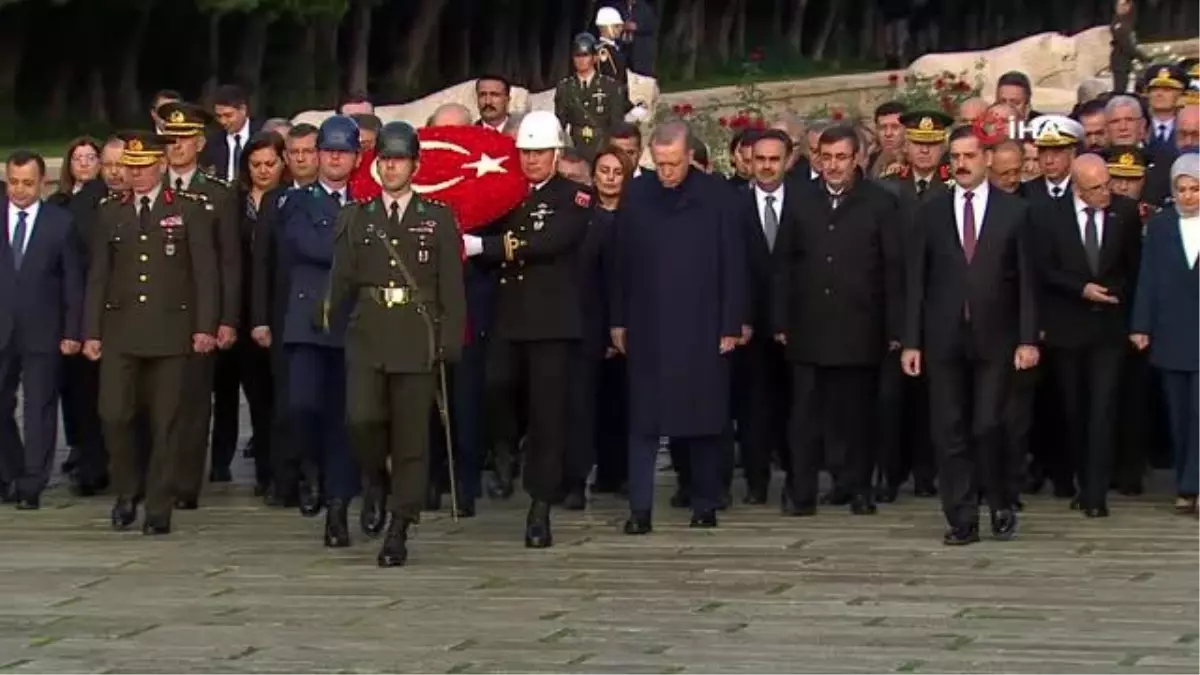 Devlet Erkanı Anıtkabir\'de