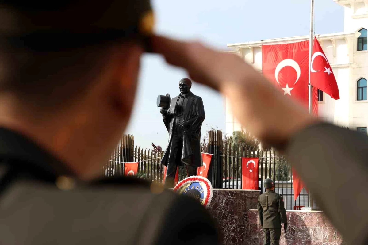 Elazığ\'da Gazi Mustafa Kemal Atatürk\'ün Vefatının 85. Yılı Törenle Anıldı