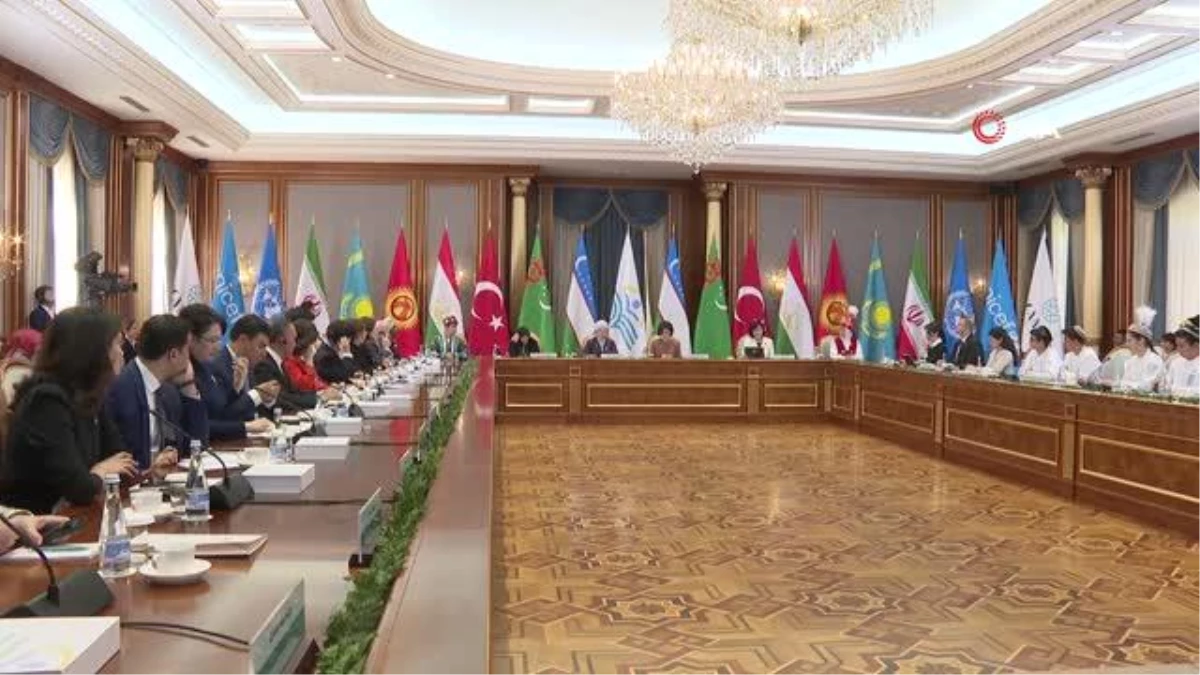 Emine Erdoğan "Çocuklar ve Gençler İş Başında Orta Asya\'da İklim Değişikliği" forumuna katıldı