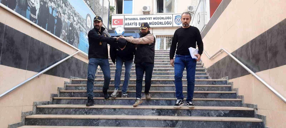Gaziosmanpaşa\'da Silahlı Saldırı: 1 Ölü, 2 Yaralı