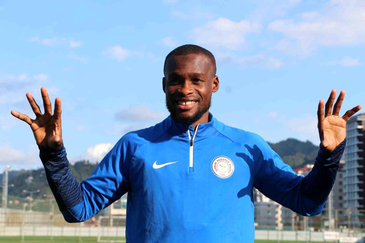 Çaykur Rizesporlu Olawoyin: İstanbulspor maçını kazanacağımıza inanıyorum