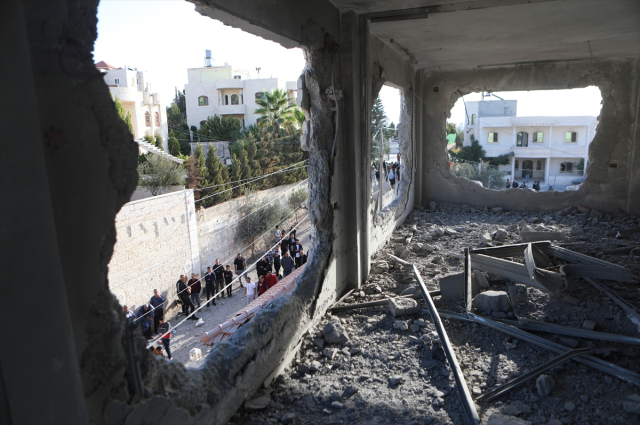 İsrail'in saldırıları Batı Şeria'ya taşındı! 18 Filistinliyi daha öldürüp 2 evi patlayıcılarla yıktılar