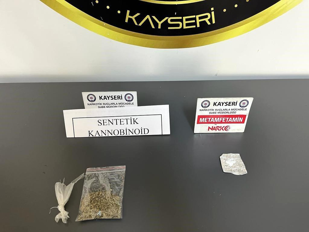 Kayseri\'de Narkotik Operasyonunda 4 Şahıs Yakalandı