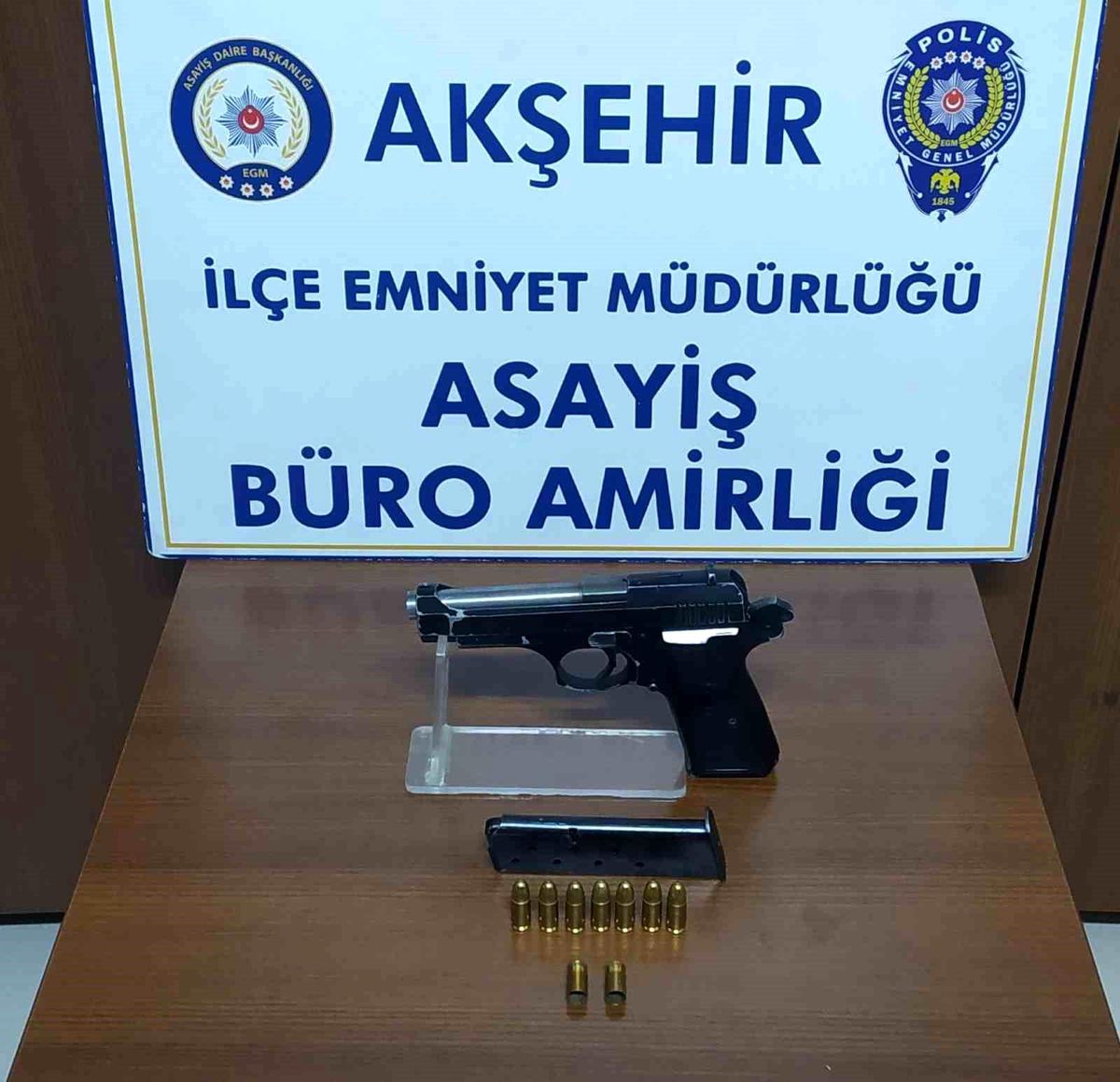 Akşehir\'de darp edilen şahsın üzerinden uyuşturucu ele geçirildi