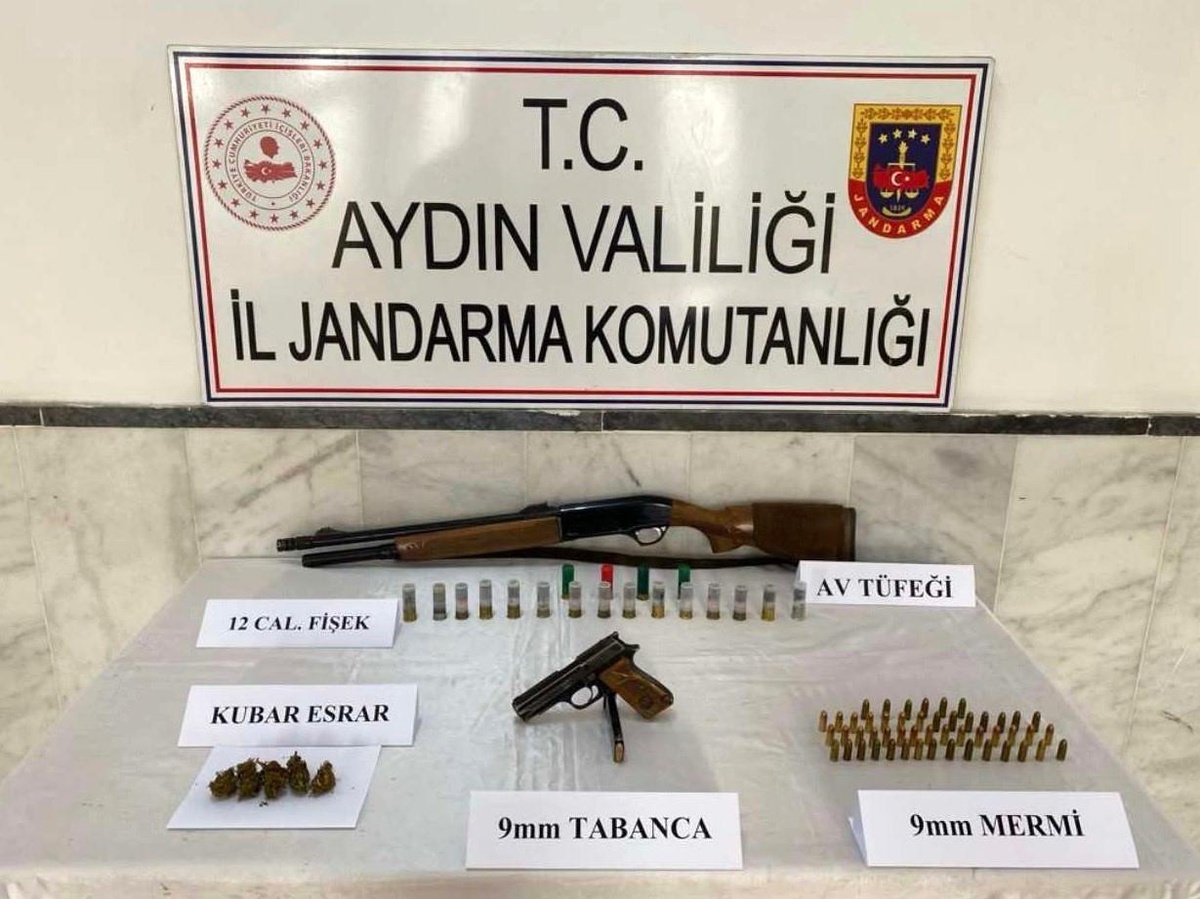 Aydın\'da Uyuşturucu ve Silah Operasyonu: Evde Ele Geçirildi