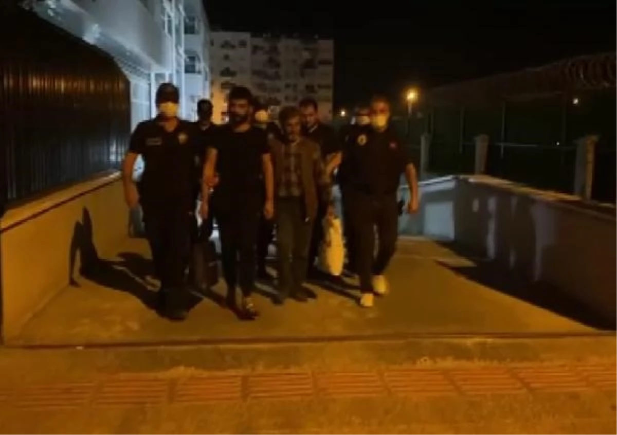 Mersin\'deki Terör Saldırısı Davasında Tutuklu Sanıklar Tahliye Edildi