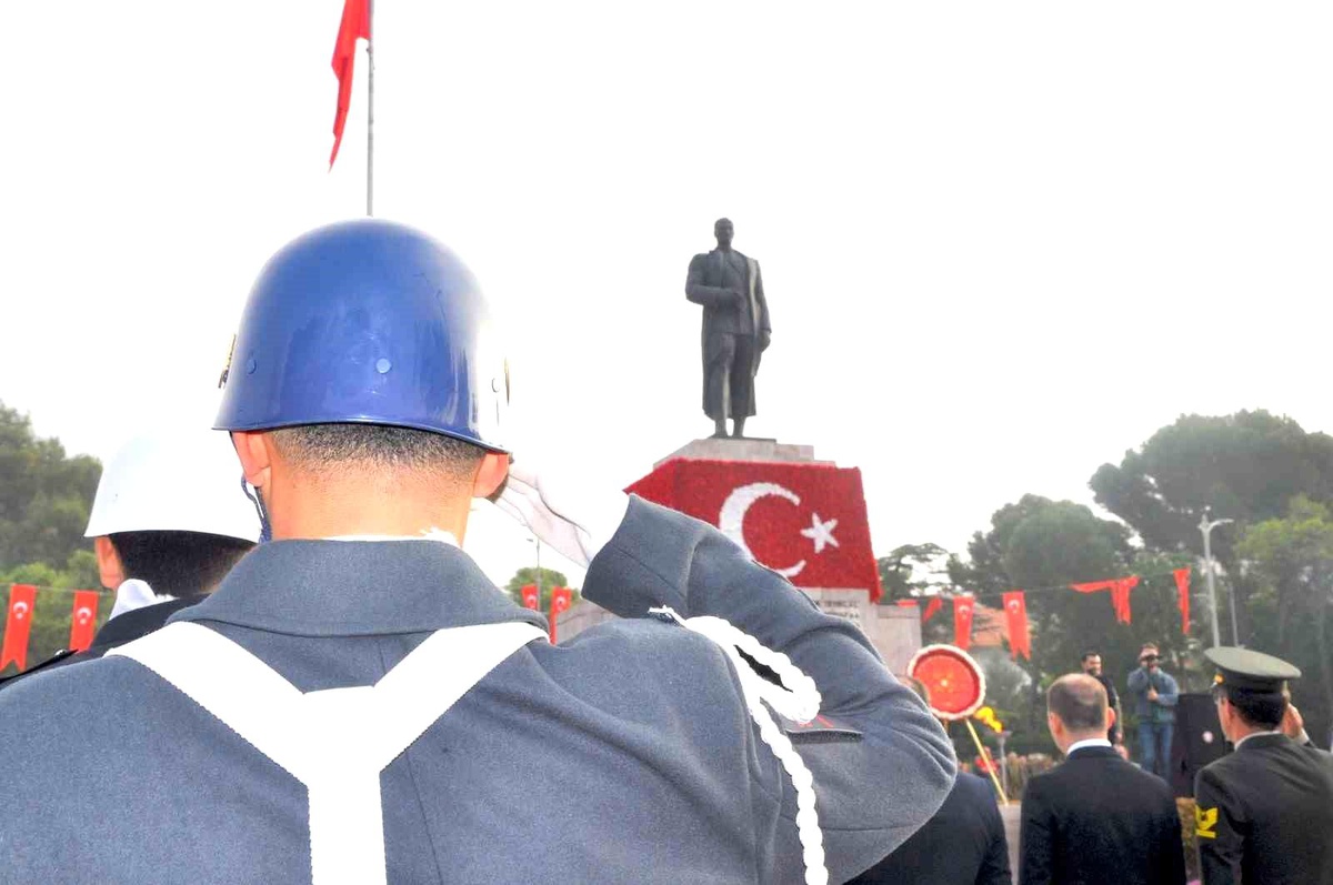 Muğla\'da 10 Kasım Atatürk\'ü anma töreni gerçekleştirildi