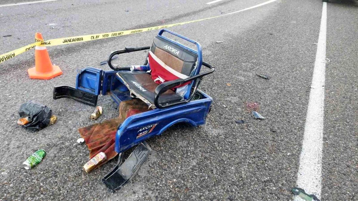 Sinop\'ta otomobilin çarptığı motosiklet kazasında 1 kişi hayatını kaybetti