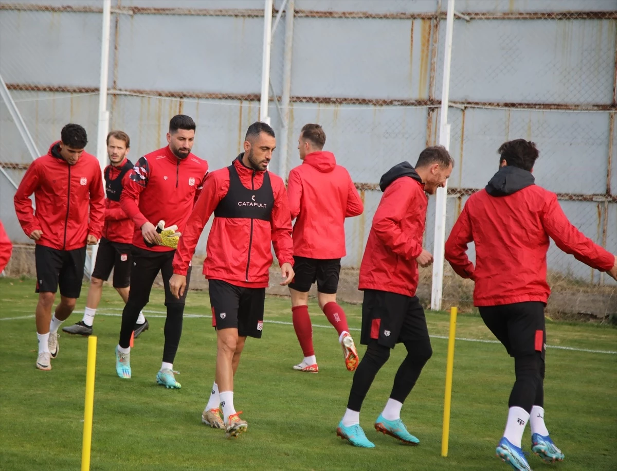 EMS Yapı Sivasspor, VavaCars Fatih Karagümrük maçı için hazır