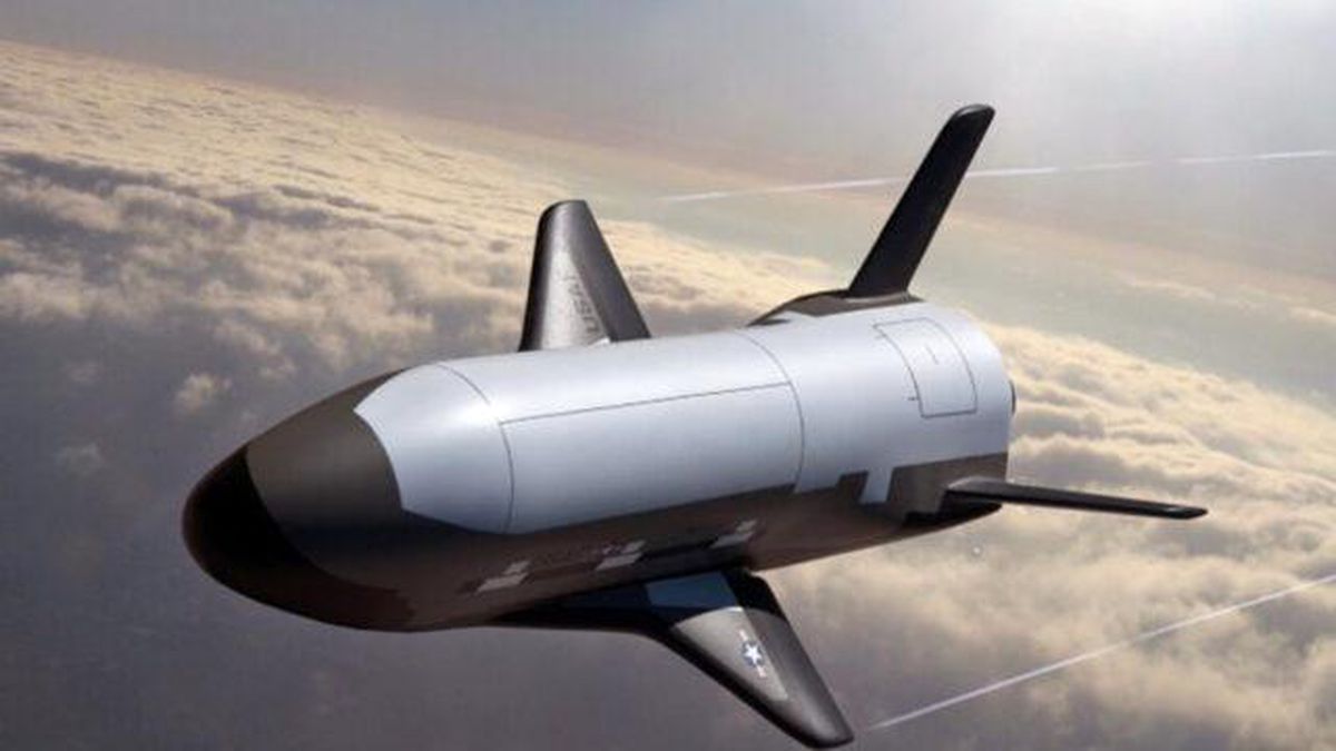 ABD\'nin ordu uzay uçağı Falcon Heavy ile fırlatılacak!