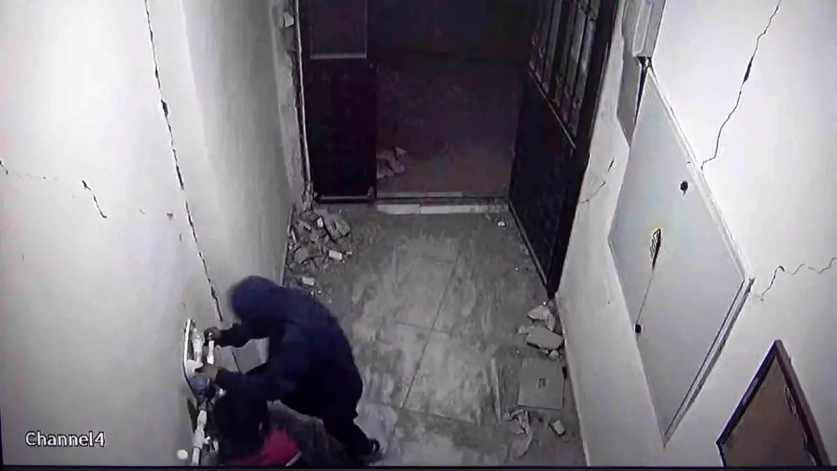 Adıyaman\'da Deprem Sonrası Hırsızlık: Su Sayaçları Çalındı