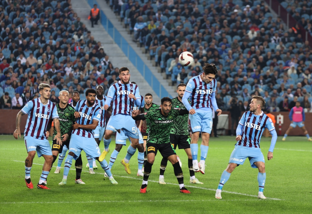 Trabzonspor, Konyaspor'u 2-1 mağlup etti