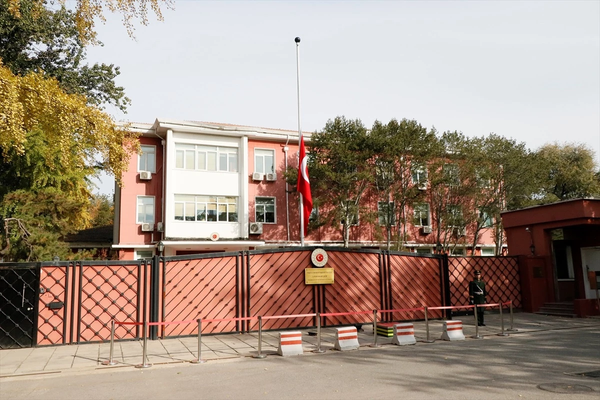 Türkiye\'nin Pekin Büyükelçiliğinde Büyük Önder Atatürk\'ü anma töreni düzenlendi