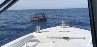 Yunan unsurları tarafından Türk karasularına itilen 132 kaçak göçmen kurtarıldı