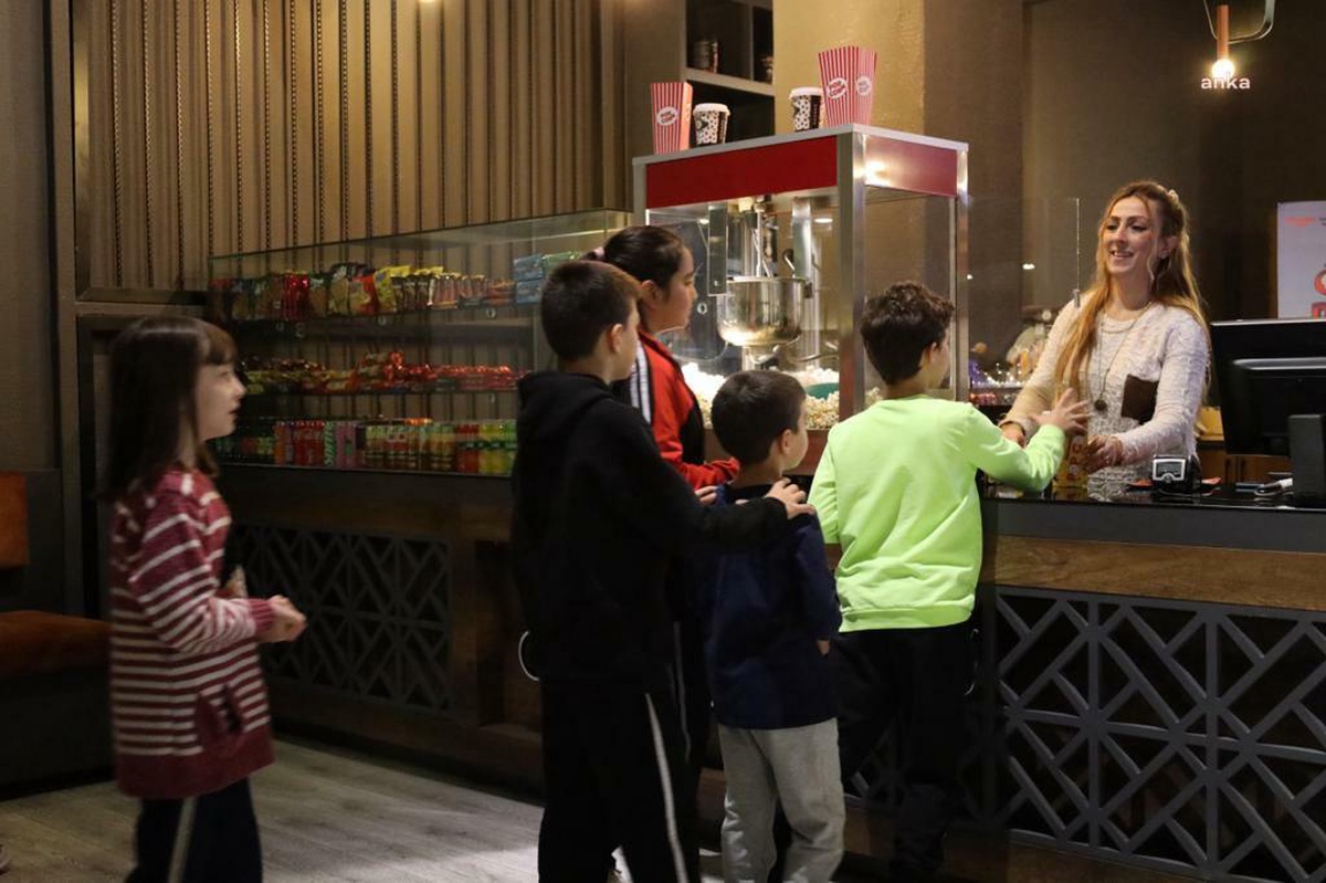 Safranbolu Belediyesi, Atatürk Filminin Gösterimini Üstlendi