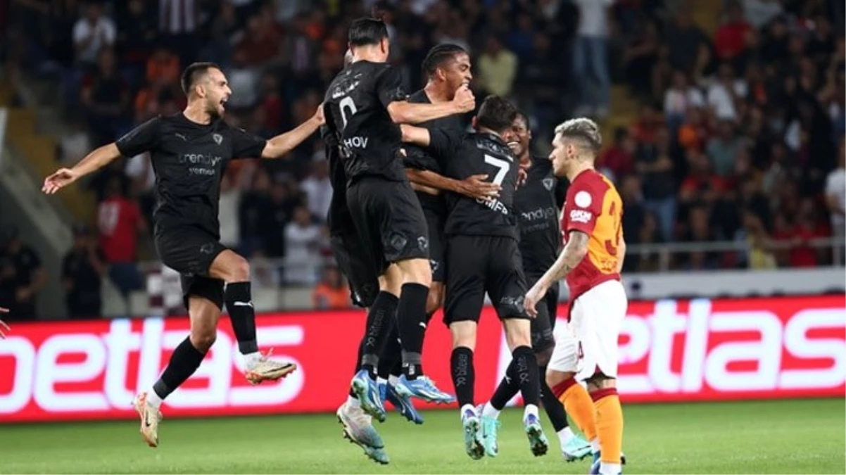 17 maçlık seri bitti! Galatasaray, ligin 12. haftasında Hatayspor\'a 2-1 yenildi