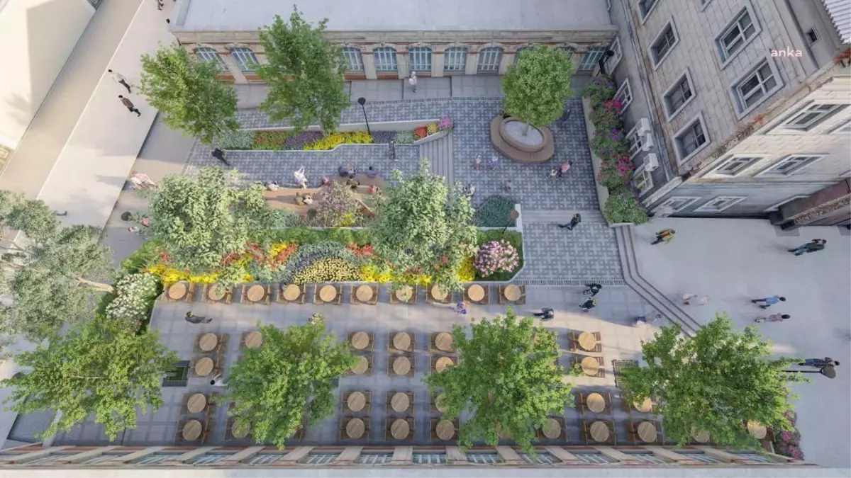 Efes Selçuk\'ta PTT Altı Parkı Yenileme Çalışmaları Başladı