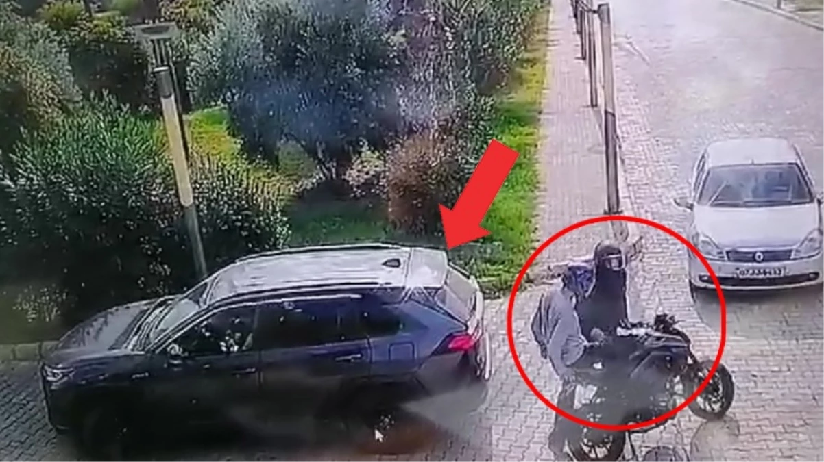 Olay Türkiye\'de yaşandı! Para dolu çantayı alıp kaçan 2 hırsızı böyle ezip öldürdü 