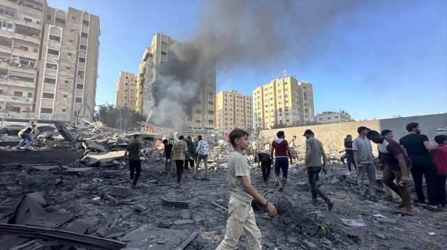 İsrail'den Lübnan'a gözdağı: Gazze'de yaptıklarımızı, Beyrut'ta da nasıl yapacağımızı biliyoruz