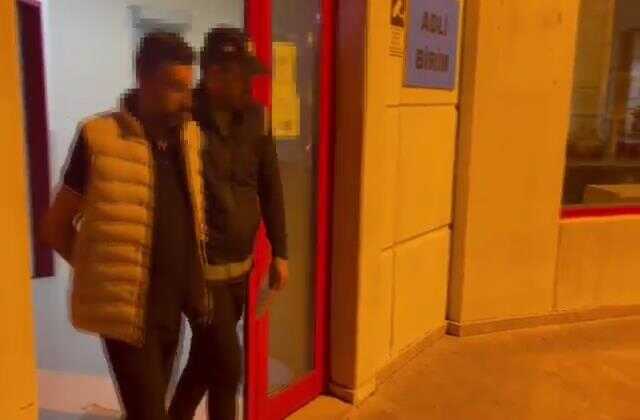 İstanbul'da Göçmen Kaçakçılığı Operasyonu: Polisler ve Memurlar da Yakalandı