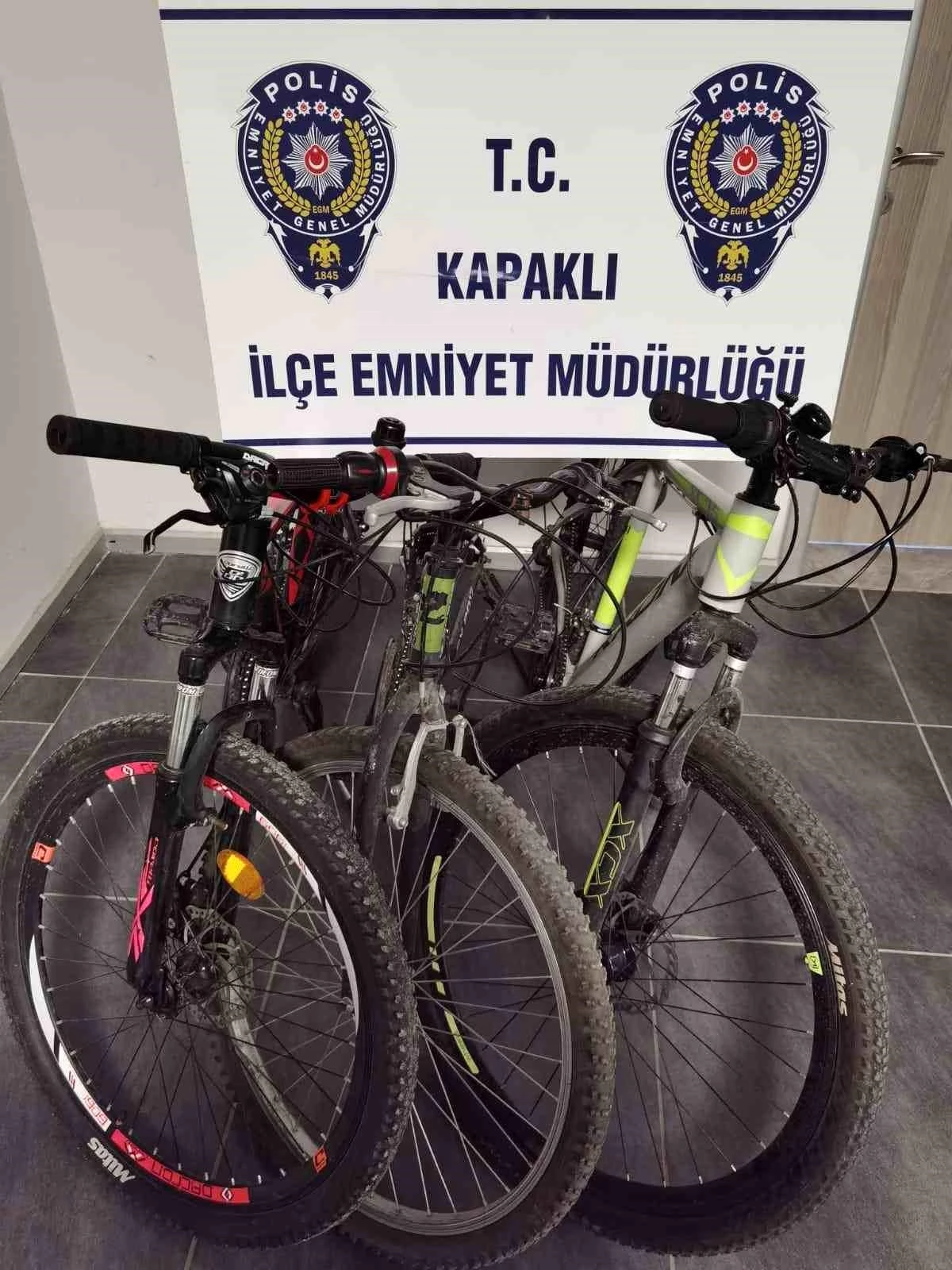 Tekirdağ Kapaklı\'da Bisiklet Hırsızlarına Operasyon: 3 Kişi Yakalandı