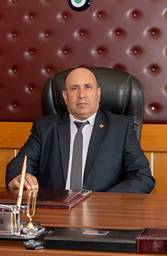 Kent ve Başkan Dergisi ödül gecesinde haberler.com Yönetim Kurulu Başkanı Ekrem Teymur, belediye başkanlarına ödül verdi