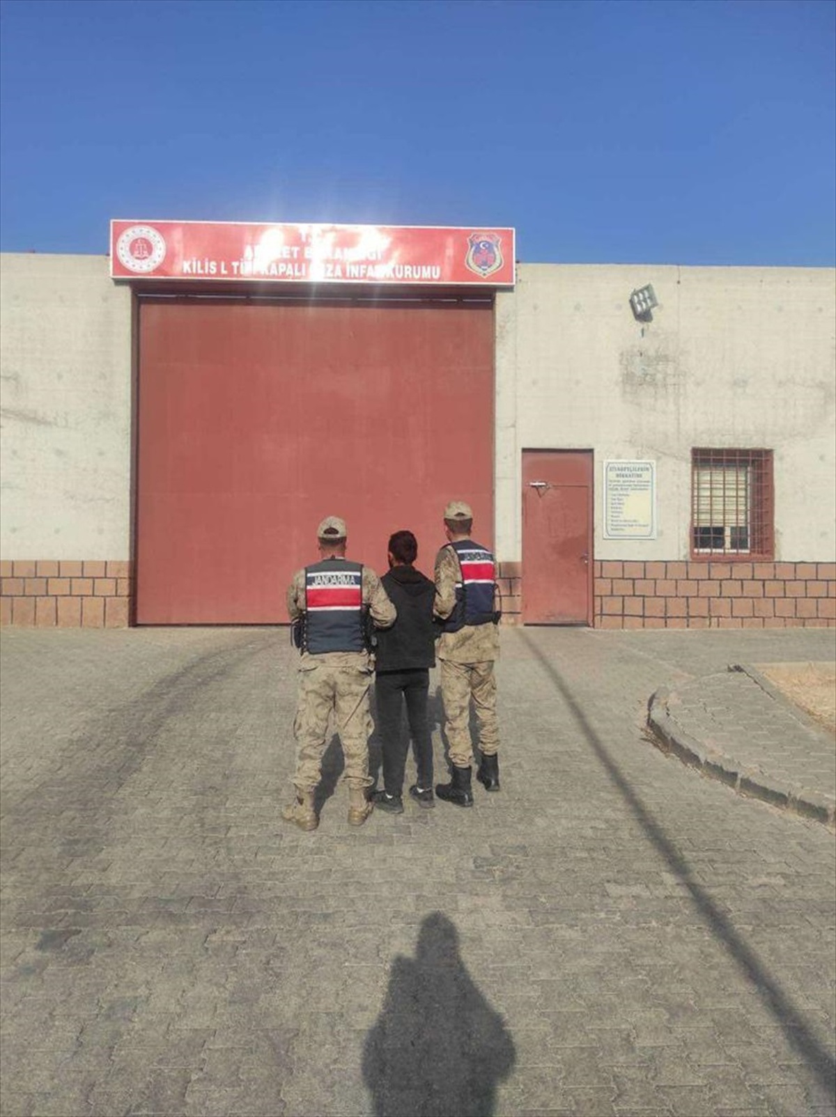 Kilis\'te hakkında kesinleşmiş hapis cezası bulunan zanlı tutuklandı